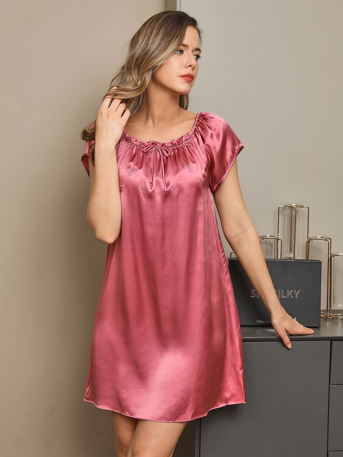 100% Mulberry Silk Cap Sleeve Square Neck Babydoll Short Nightgown