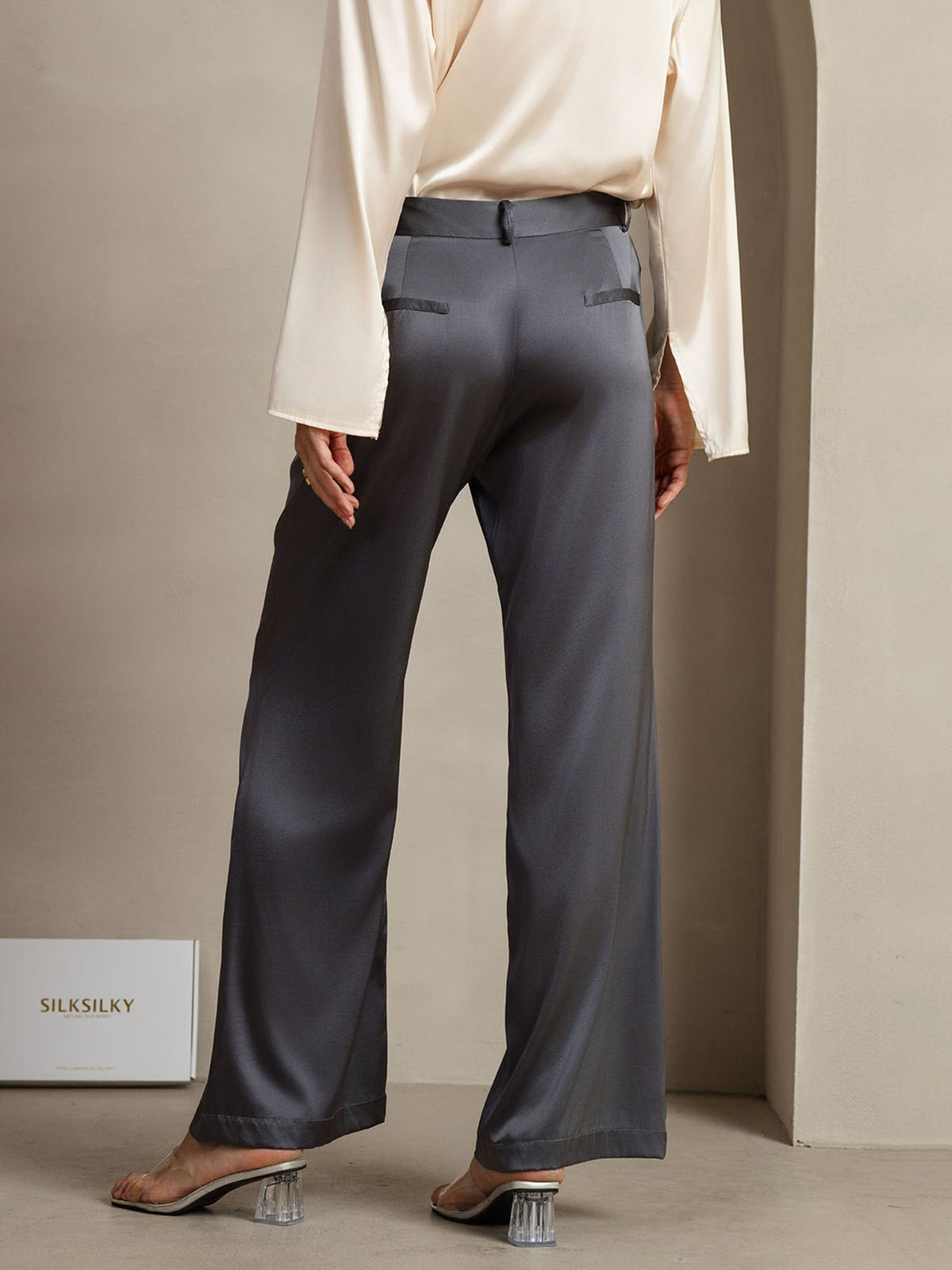 19Momme Silk Straight Leg Women's Pants With Side Pockets Design