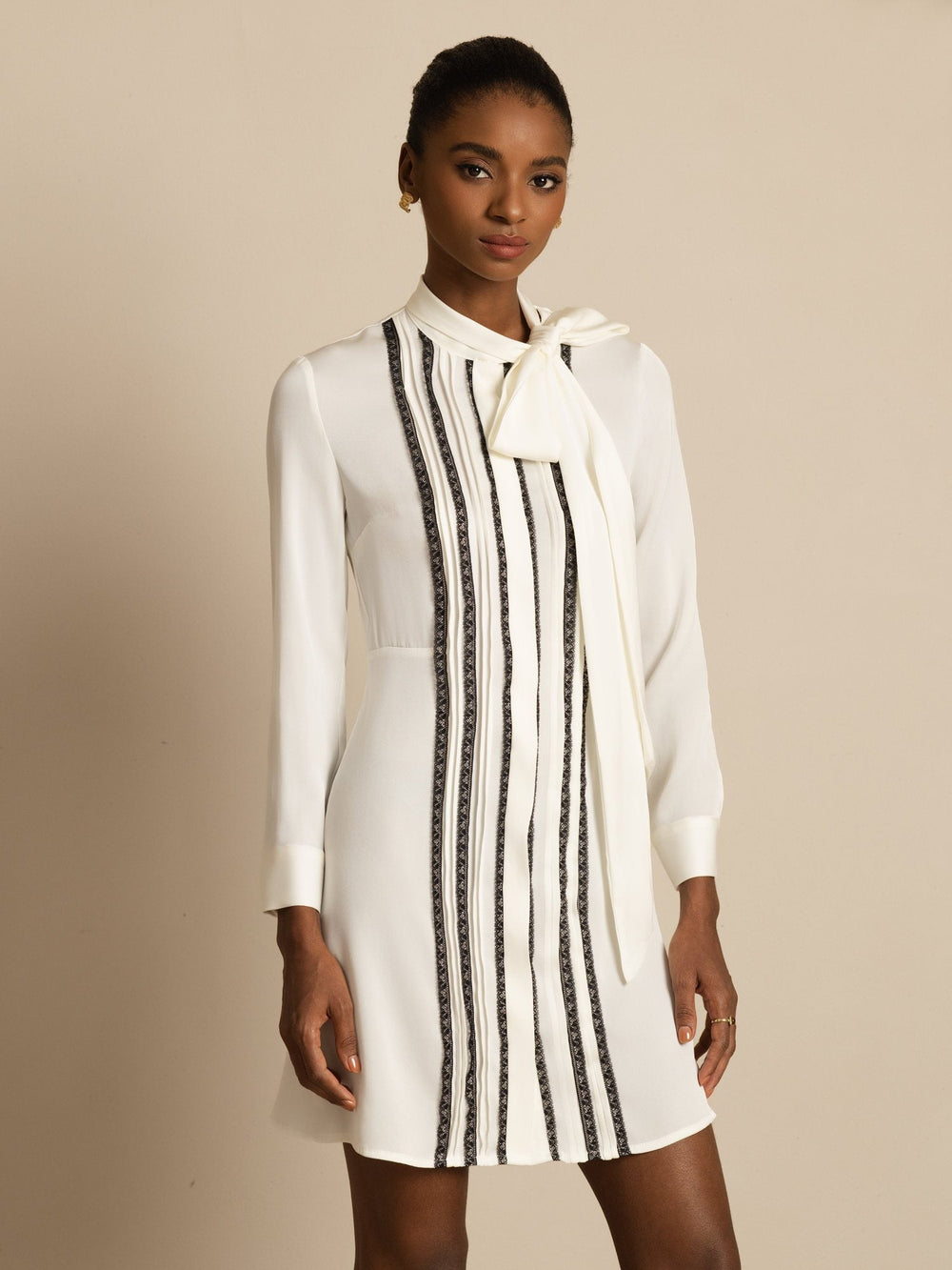 Clearance - 19Momme Silk Women's Tie-Neck Short Shirt Dress with Vertical Pleated