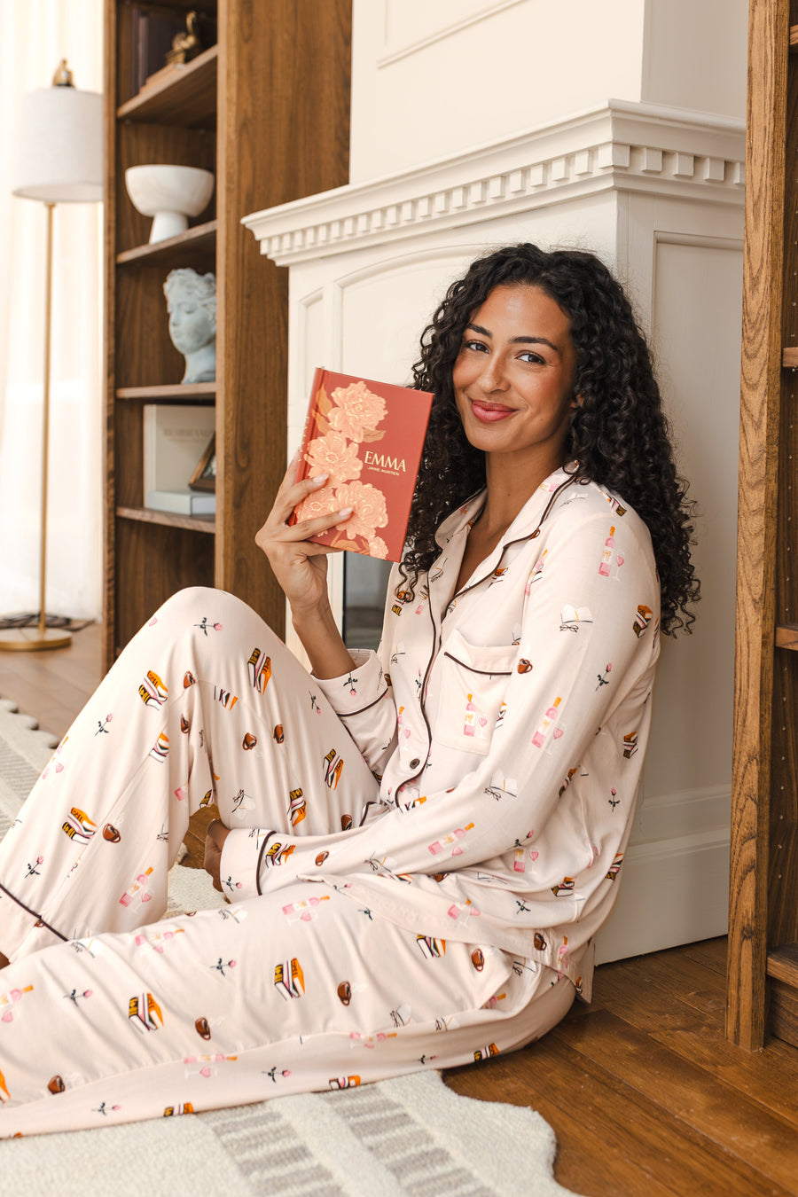 Long-Sleeved Women's Pajama Set in Book Club
