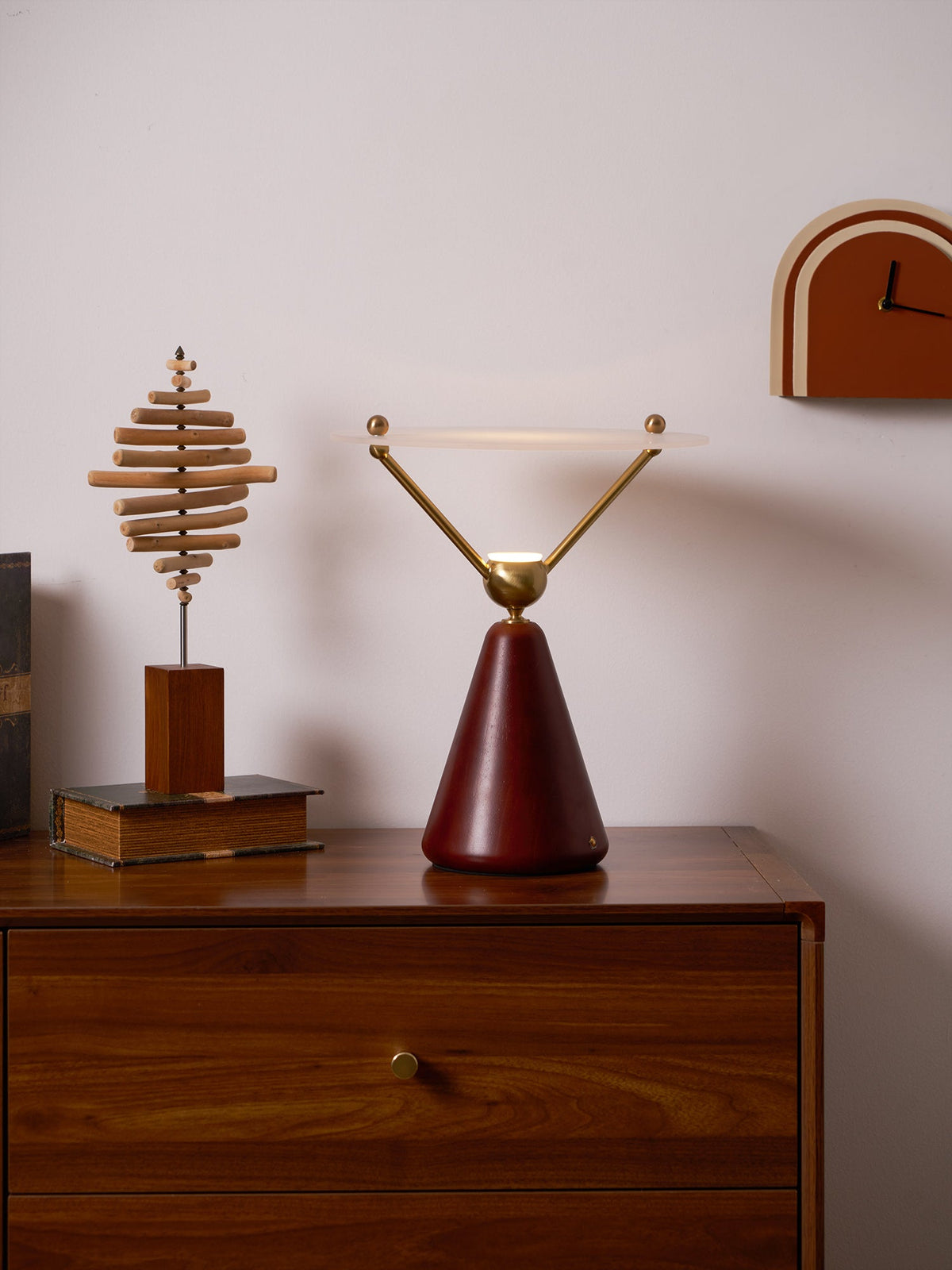 Equoray Table Lamp
