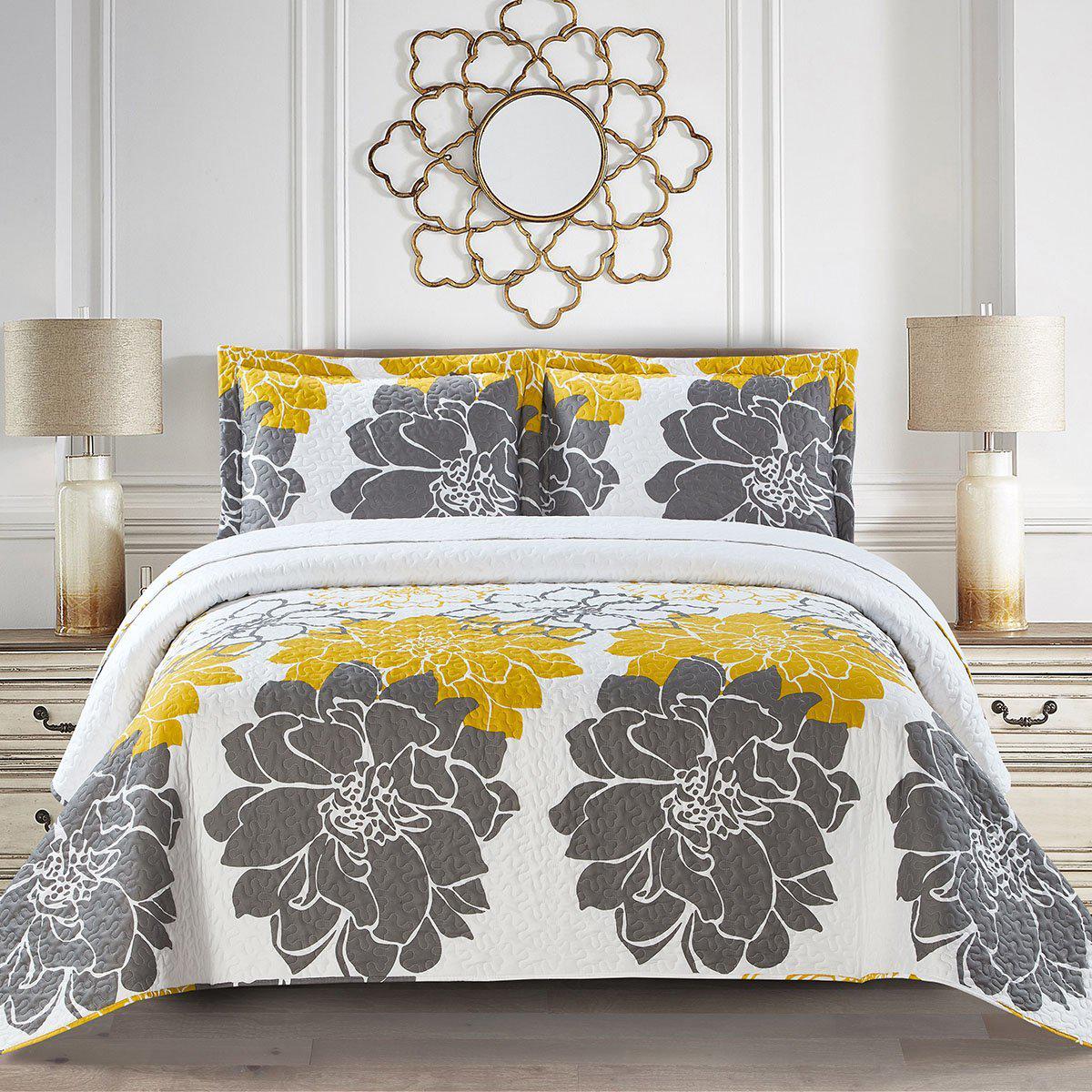 Helena Gold Quilt - Bedspread Set