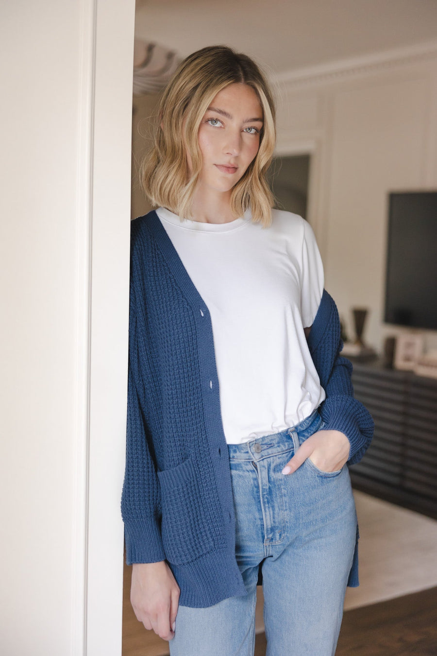 Chunky Knit Women's Waffle Cardigan In Oxford