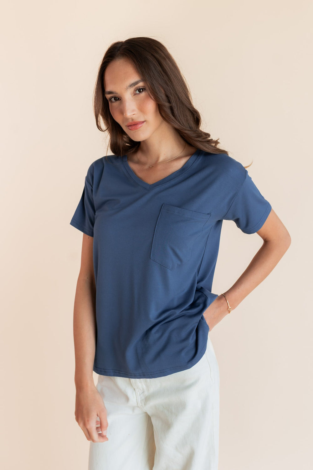 Women's Oversized V-Neck Tee in Oxford