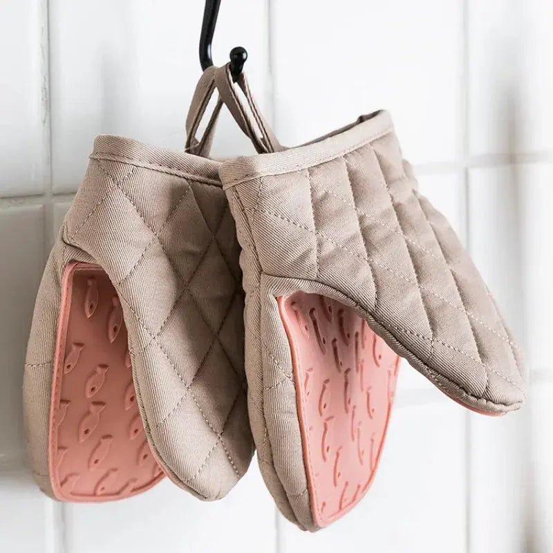 Sleepwyn Fish Silicone Oven Glove