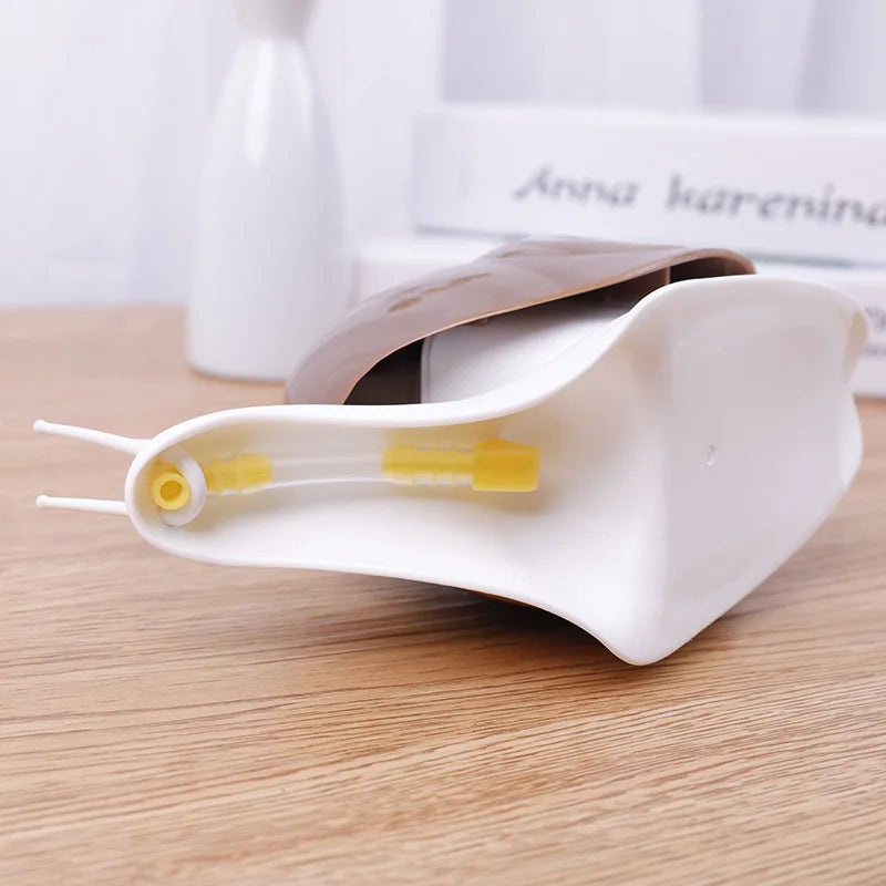 Sleepwyn Snail Soap Dispenser