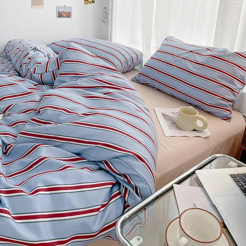 Sleepwyn Striped Bedding Set (4 Pcs)