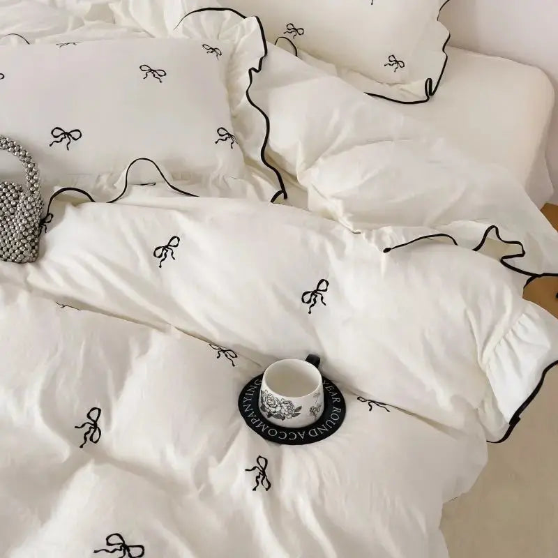 Sleepwyn Ruffle Bow Duvet Cover Set (4 Pcs)