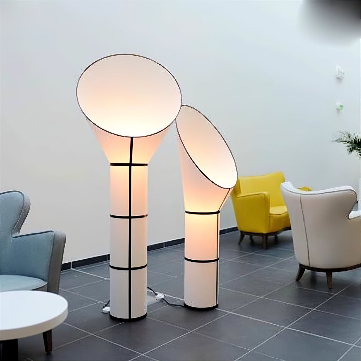 Sketch Line Floor Lamp