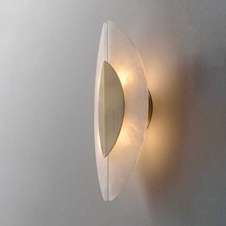 Solari Alabaster Leaf Sconce