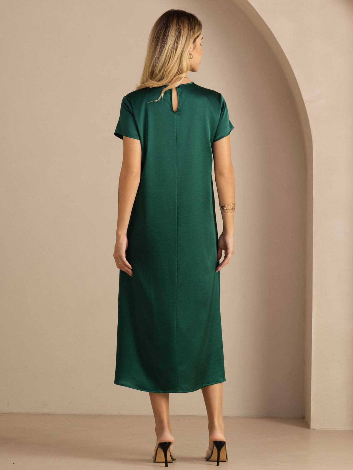 19Momme Silk Short Sleeve Crew Neck Midi Dress With Side Pockets
