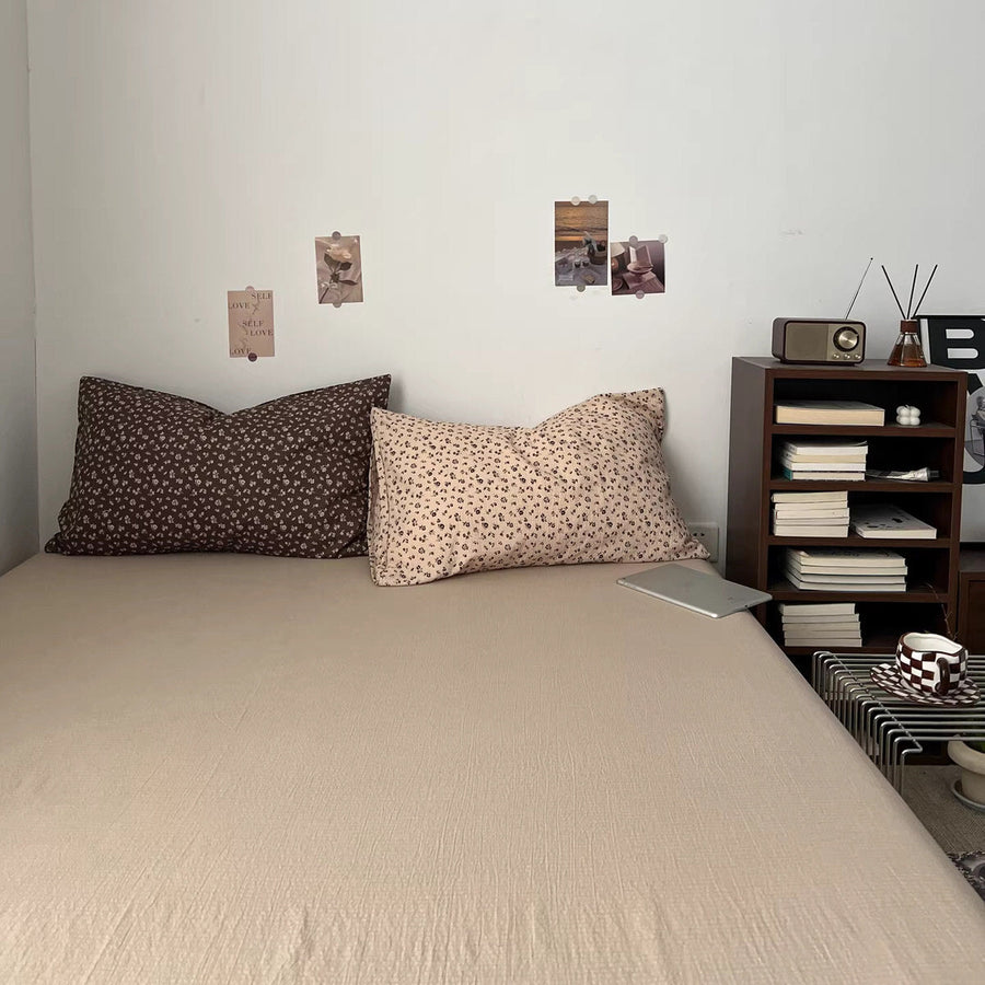 French Aesthetic Vintage Brown Flowers Bedding Set