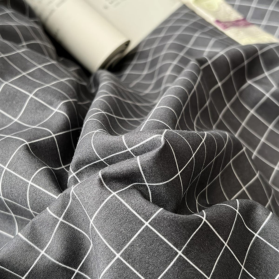 Minimalist Grey Grid Bedding Set