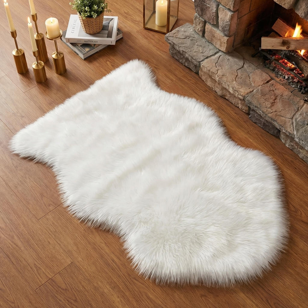 Sleepwyn Faux Fur Rug