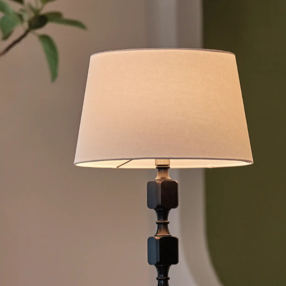 Mid-Century Modern Barrel Fabric Black Wood Floor Lamp