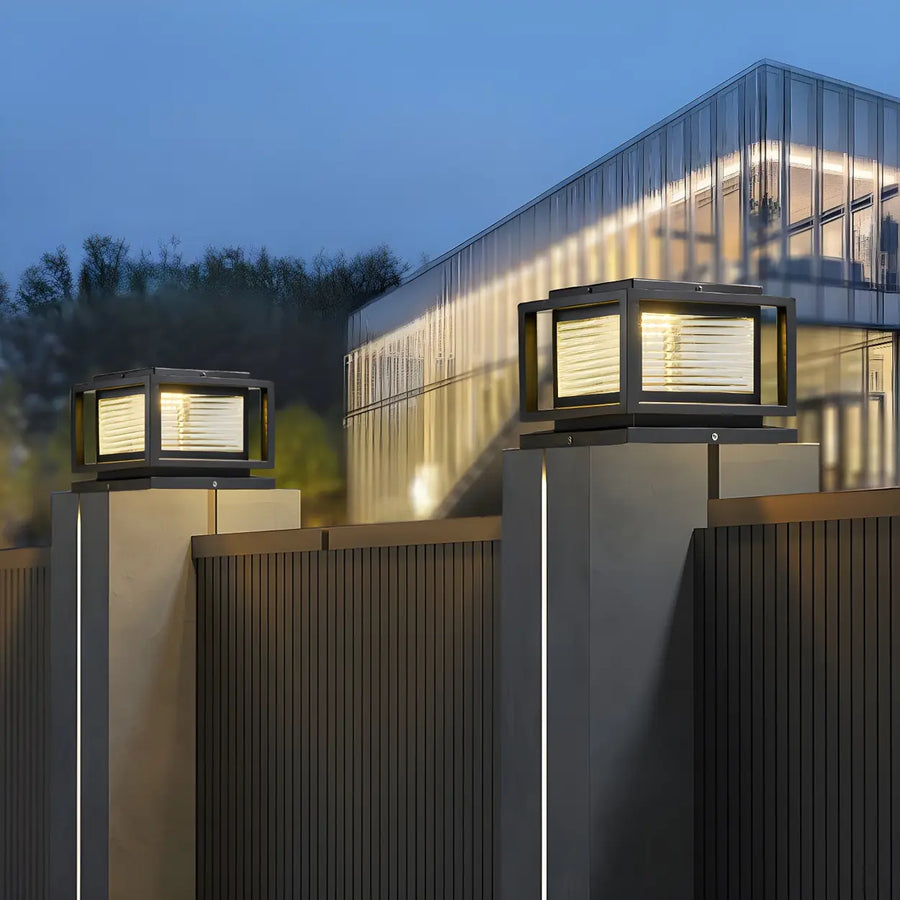 Simple Rectangular Metal Outdoor Solar Pillar Light Black