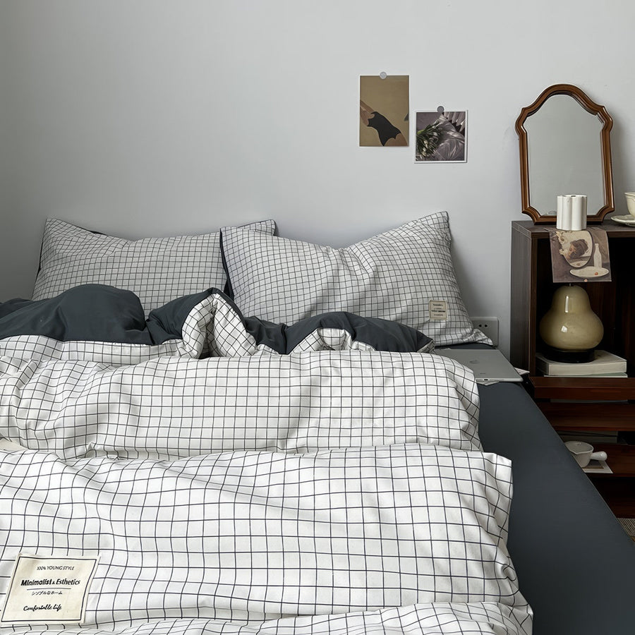 Minimalist White Grid Bedding Set