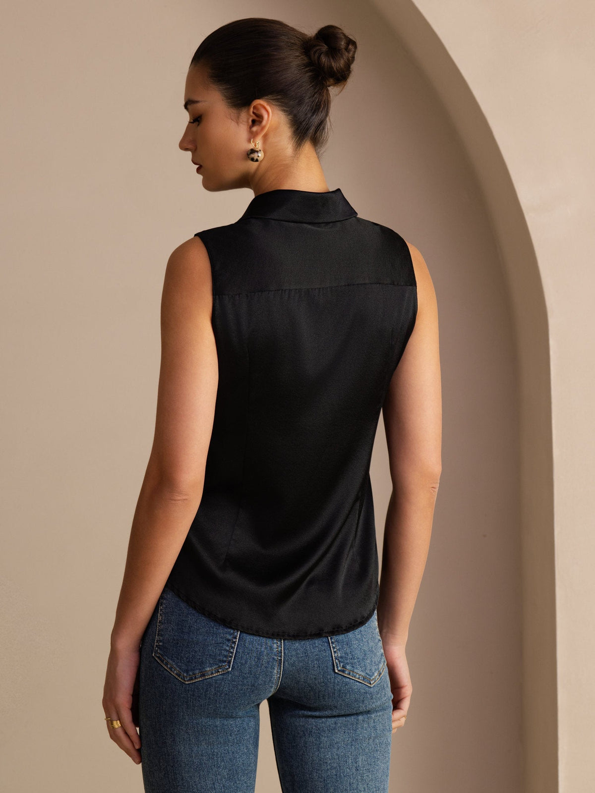 19Momme Silk Sleeveless Lapel Collar Women's Shirt with Button Up Design