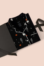 Long-Sleeved Women's Pajama Set in Halloween Friends