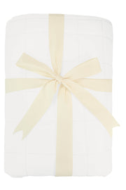 Throw Blanket in Cloud 1.0