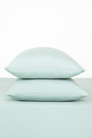 Fitted Sheet with Pillowcases in Sage