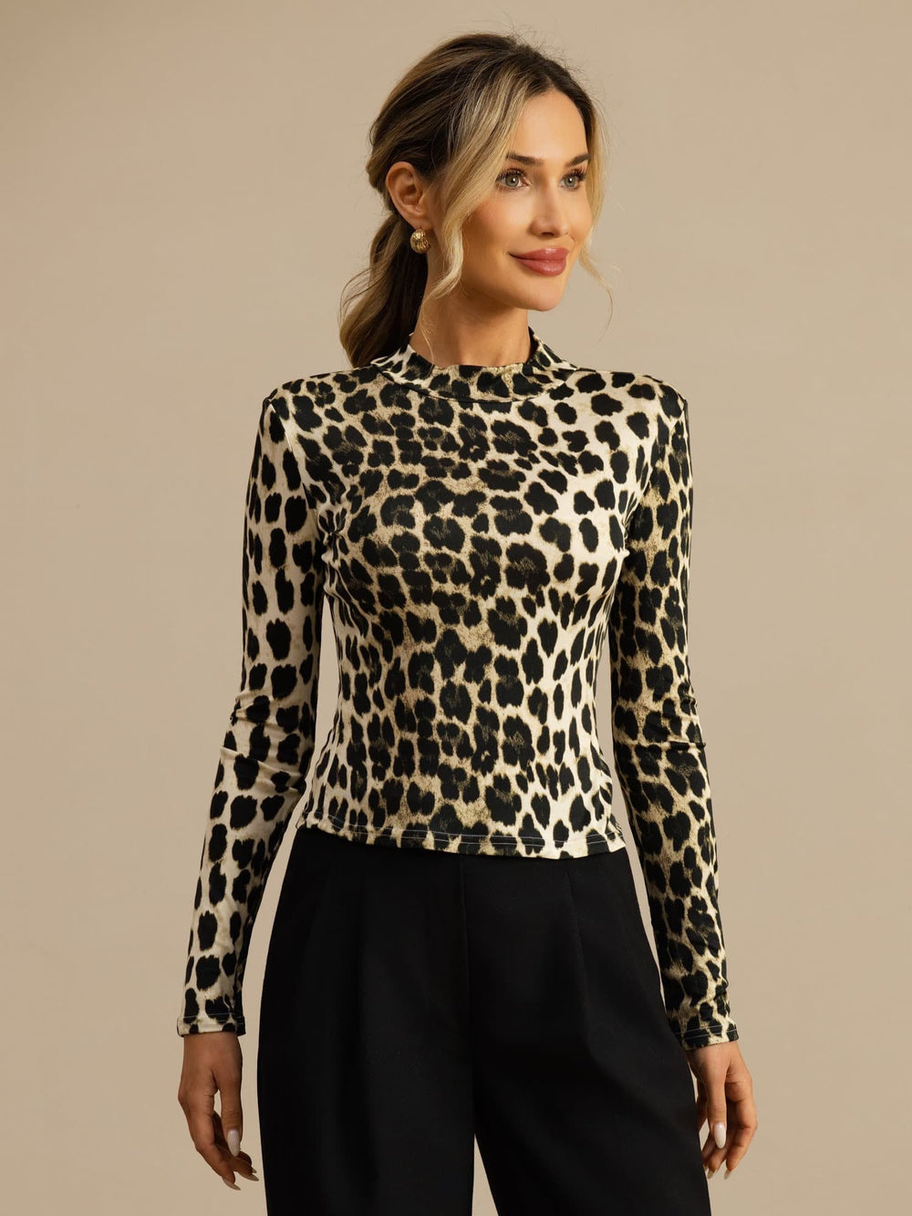 100% Mulberry Silk Wild Animal Print Women's Long Sleeve Mock Neck Top