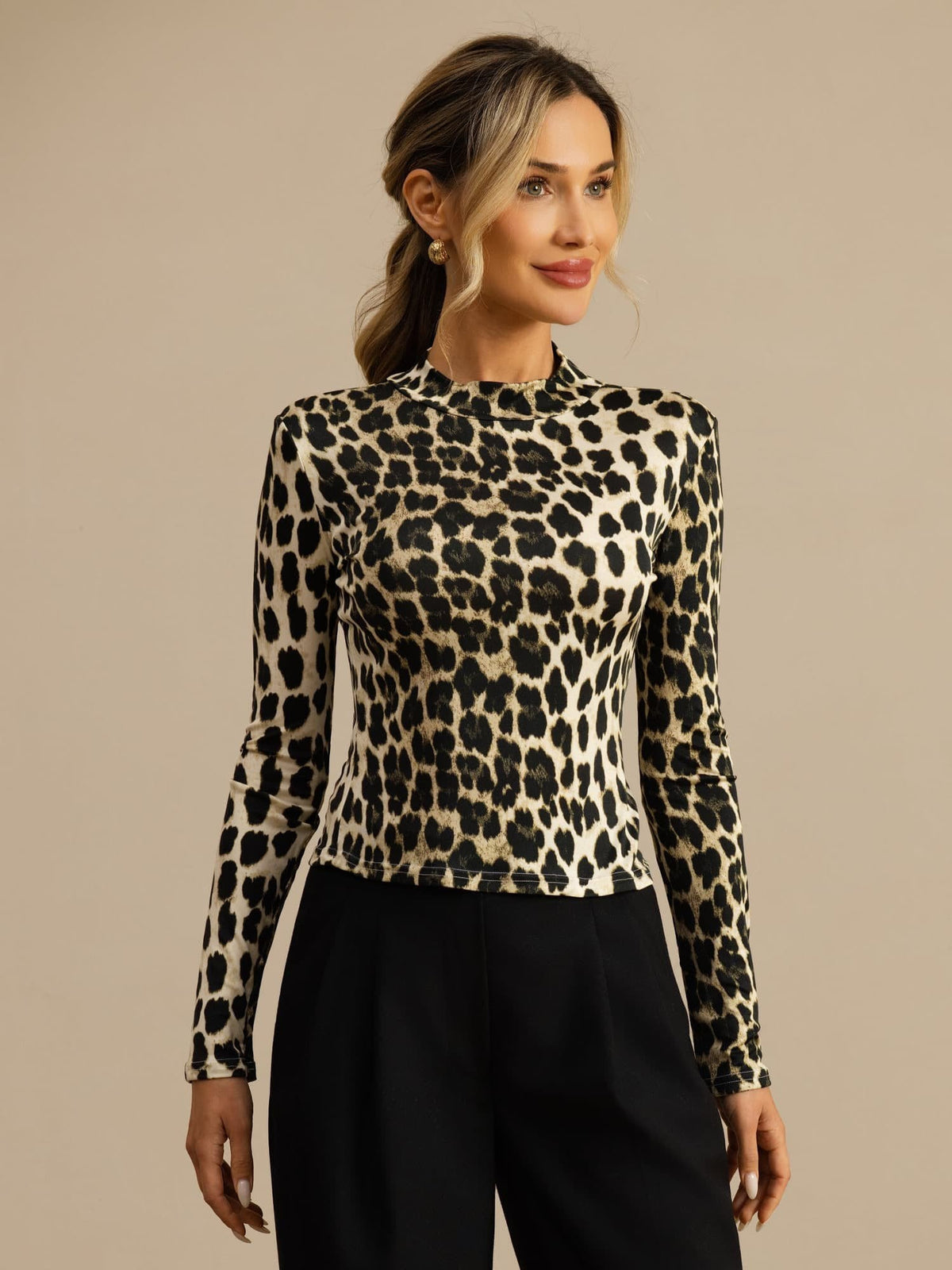 100% Mulberry Silk Wild Animal Print Women's Long Sleeve Mock Neck Top