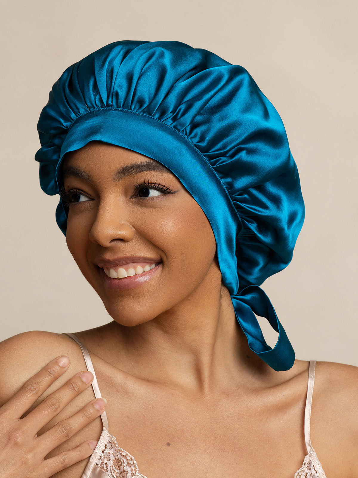 100% Mulberry Silk Elegant Bonnet with Long Ribbons
