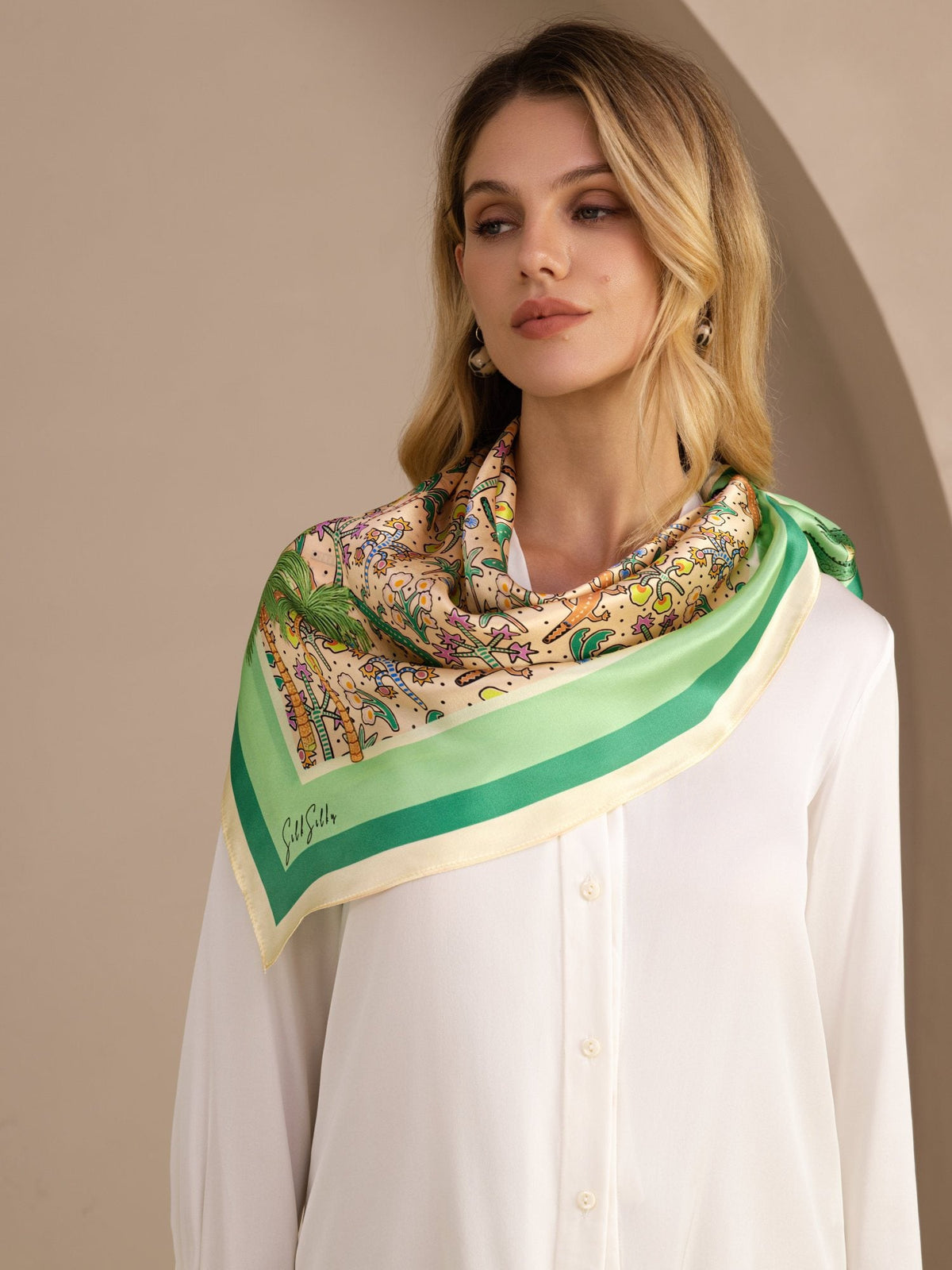 100% Mulberry Silk Crocodile Pattern Scarf - Size 90x90cm