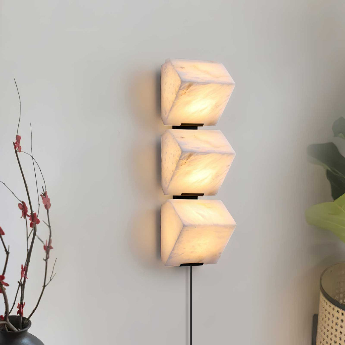Alabaster Staircase Plug-in Wall Lamp