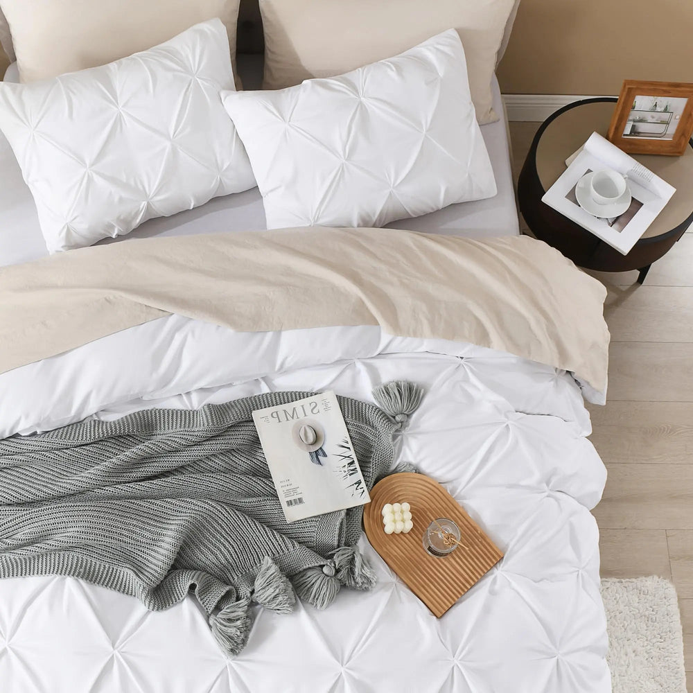 Sleepwyn Linens Pinch Pleated Duvet Cover Set