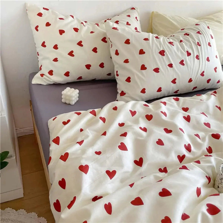 Sleepwyn Soft Lightweight Korean Heart Bedding Set (4pcs)