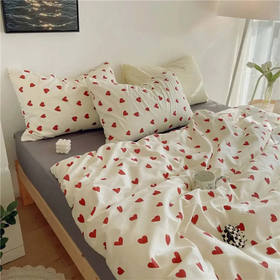 Sleepwyn Soft Lightweight Korean Heart Bedding Set (4pcs)