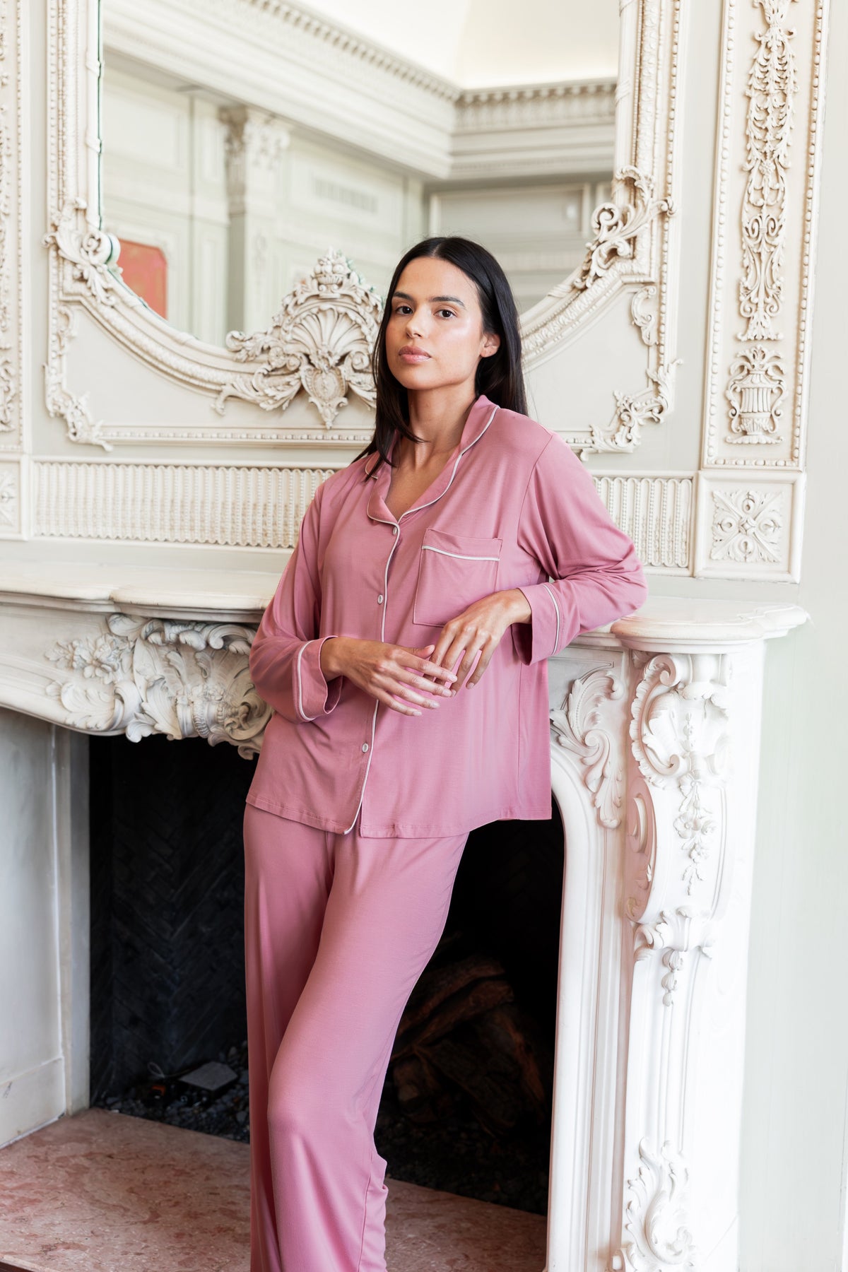 Long-Sleeved Women's Pajama Set in Apple Blossom with Cloud Trim