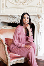 Long-Sleeved Women's Pajama Set in Apple Blossom with Cloud Trim
