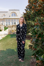 Long-Sleeved Women's Pajama Set in Big Midnight Magnolia