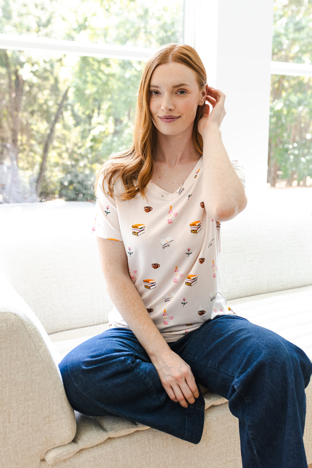 Women's Oversized V-Neck Tee in Book Club
