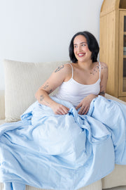 Throw Blanket in Breeze 1.0