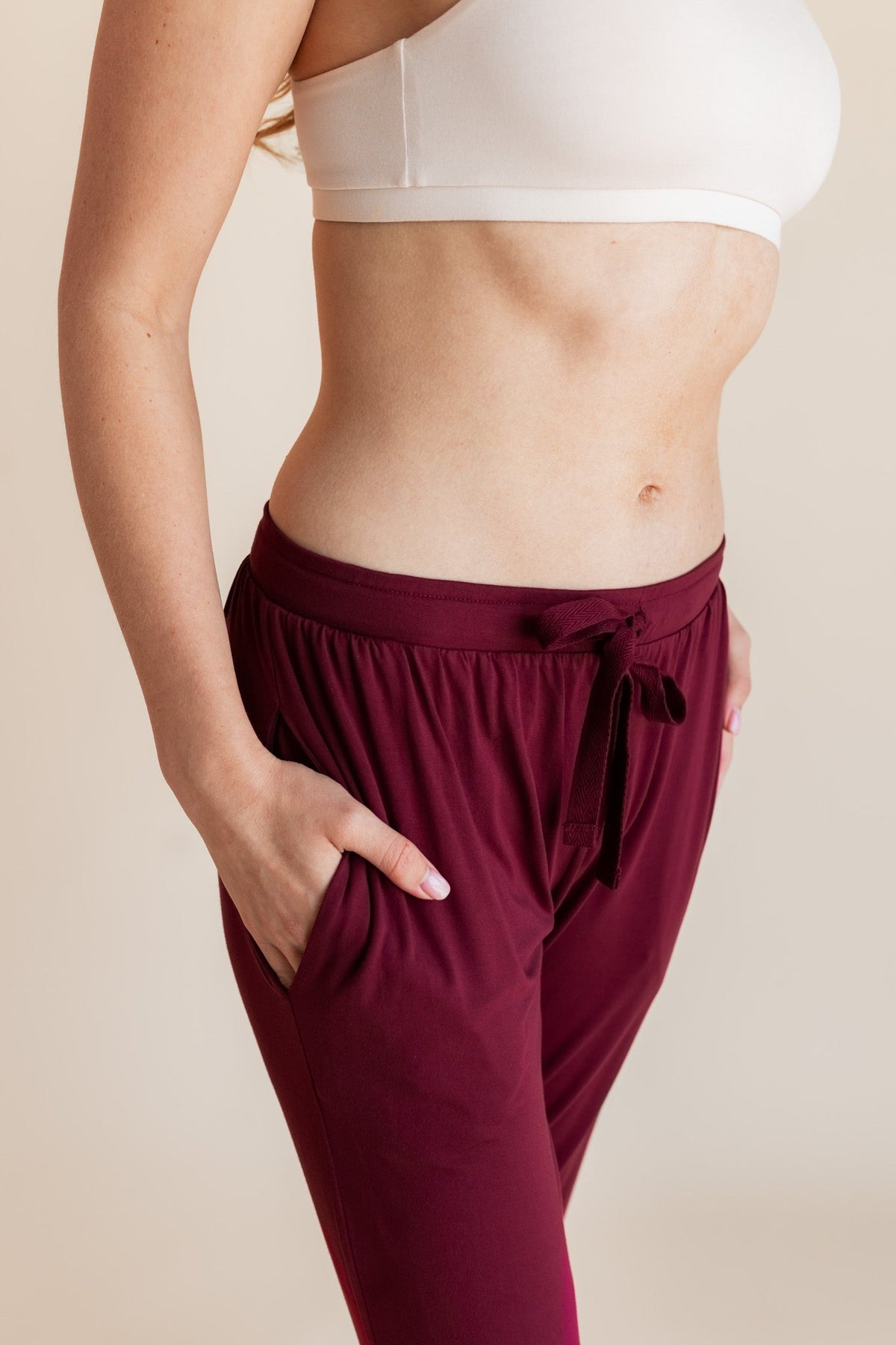 Women's Jogger Pants in Burgundy