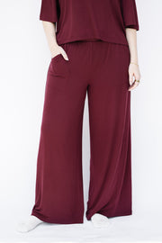 Women's Wide Leg Pant in Burgundy
