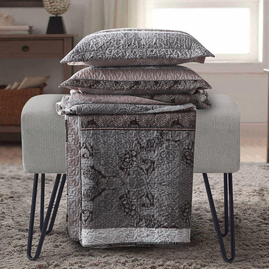 Callisto Reversible Quilt - Bedspread Set