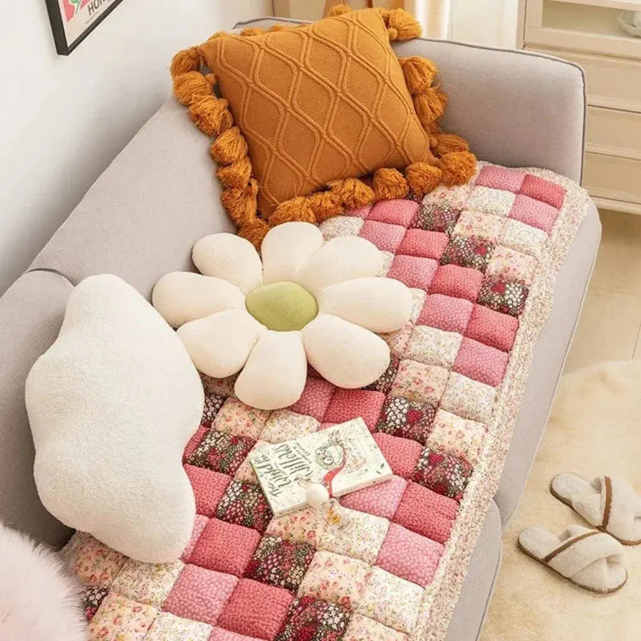Sleepwyn Soft Floral Couch Cover
