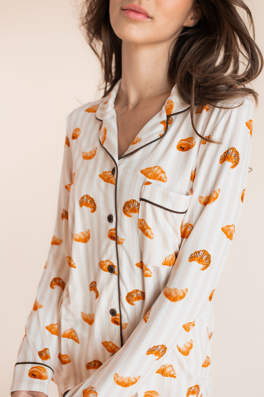 Long-Sleeved Women's Pajama Set in Croissant