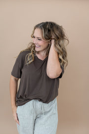 Women's Oversized V-Neck Tee in Espresso