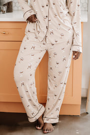 Long-Sleeved Women's Pajama Set in Espresso Martini