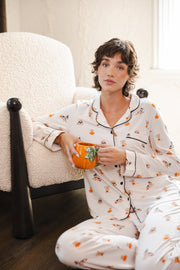 Long-Sleeved Women's Pajama Set in Halloween Teddy