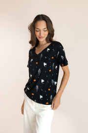 Women's Oversized V-Neck Tee in Halloween Friends