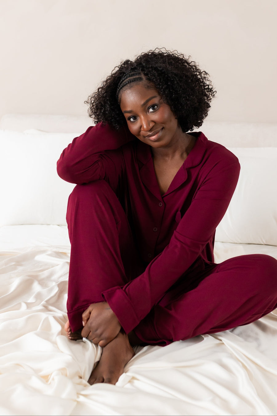 Long-Sleeved Women's Pajama Set in Burgundy with Burgundy Trim