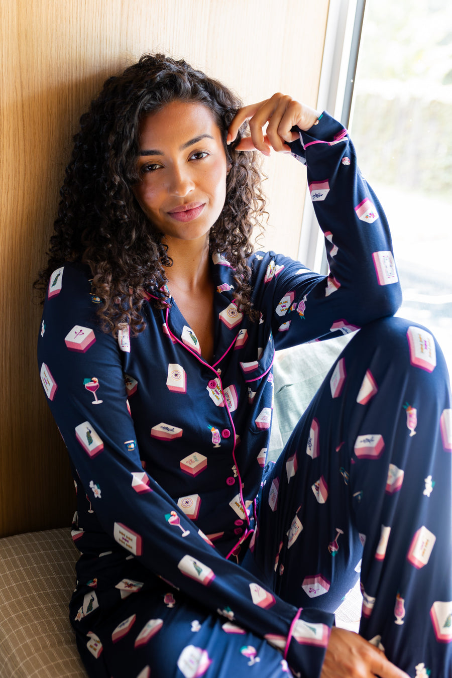 Long-Sleeved Women's Pajama Set in Navy Mahjong