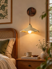 Mirella Sconce